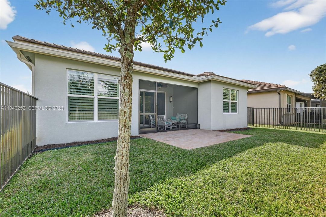 待售: $415,000 (2 贝兹, 2 浴室, 1599 平方英尺)