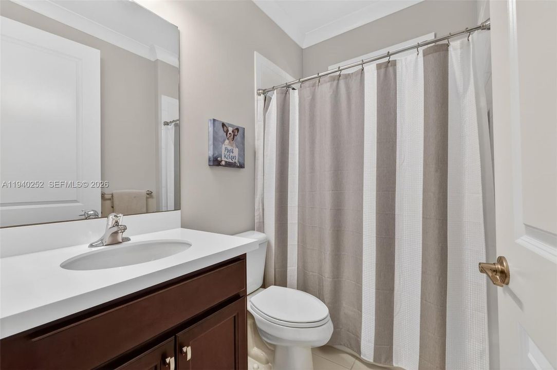 待售: $415,000 (2 贝兹, 2 浴室, 1599 平方英尺)