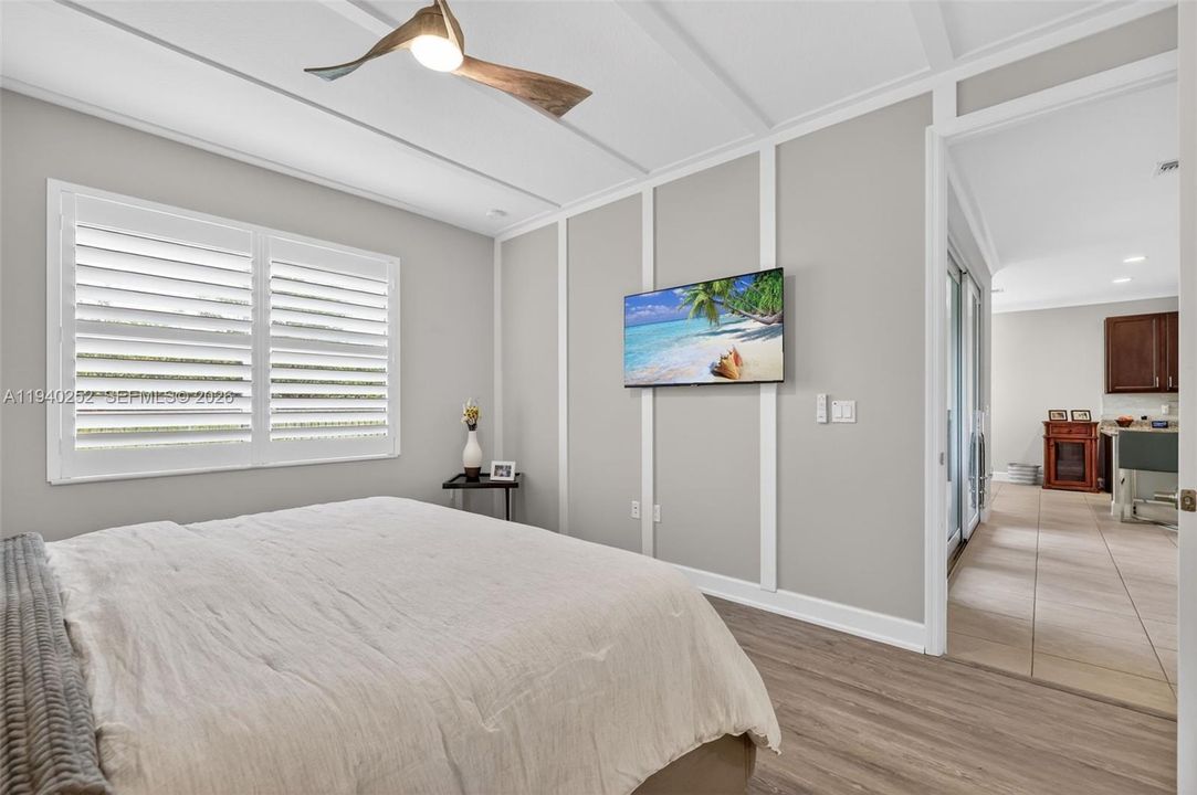 待售: $415,000 (2 贝兹, 2 浴室, 1599 平方英尺)