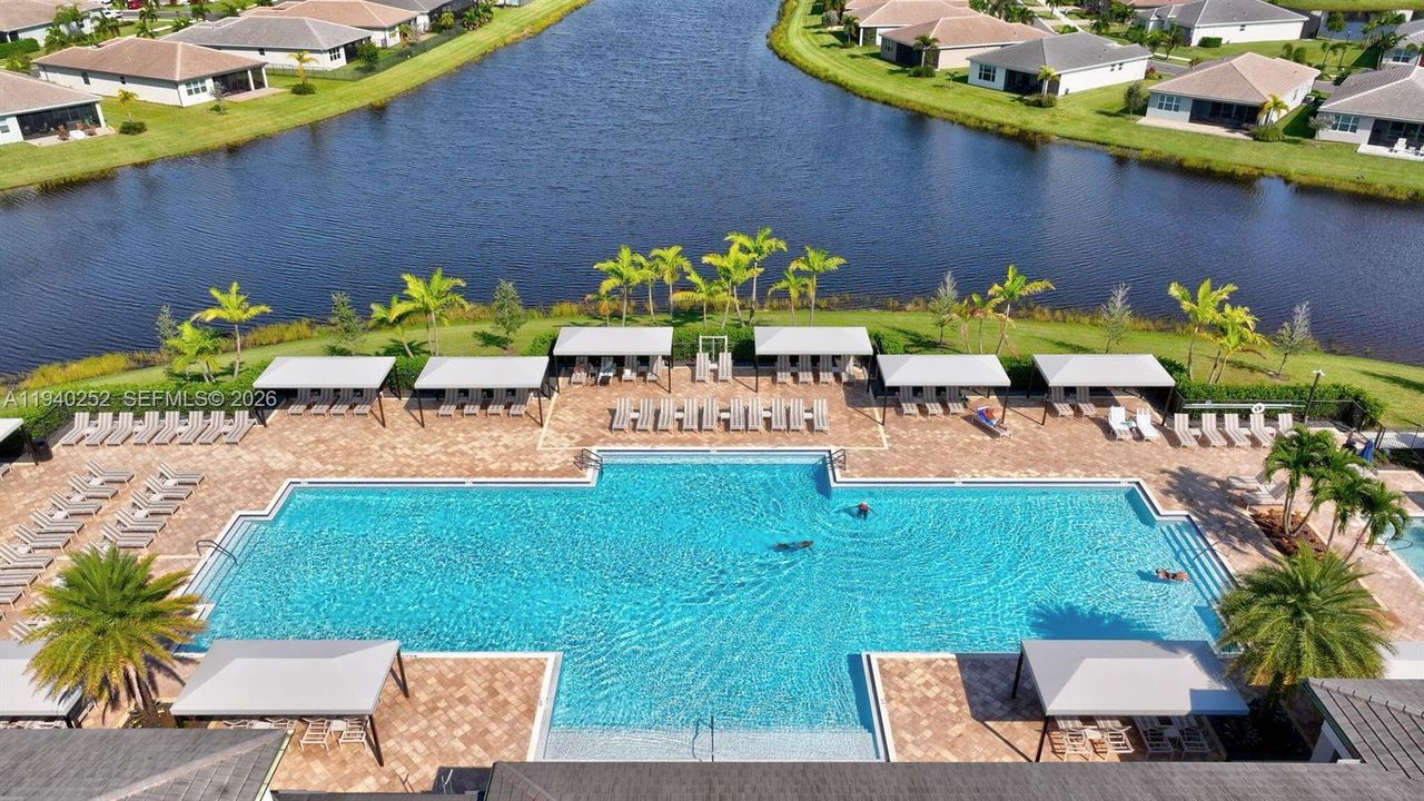 待售: $415,000 (2 贝兹, 2 浴室, 1599 平方英尺)