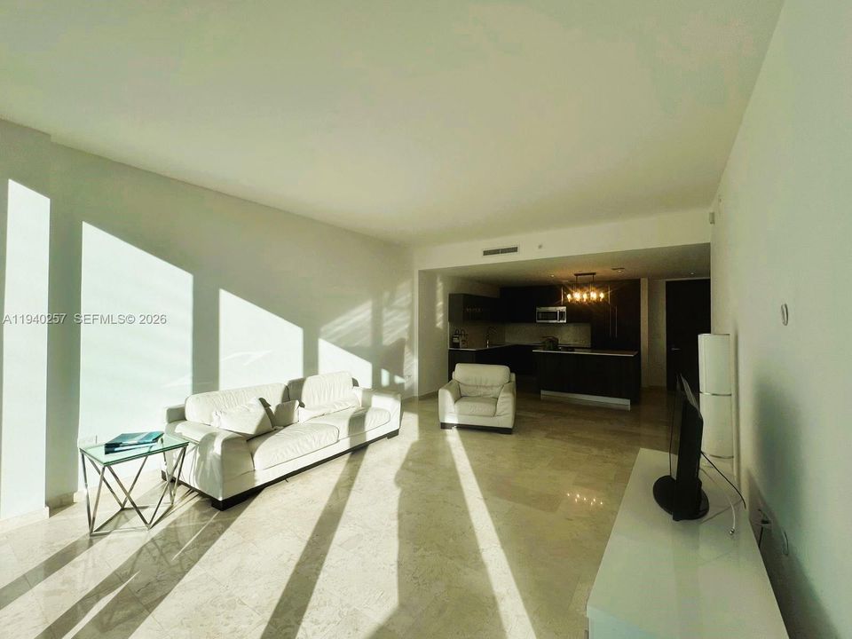 For Rent: $6,450 (2 beds, 2 baths, 1208 Square Feet)