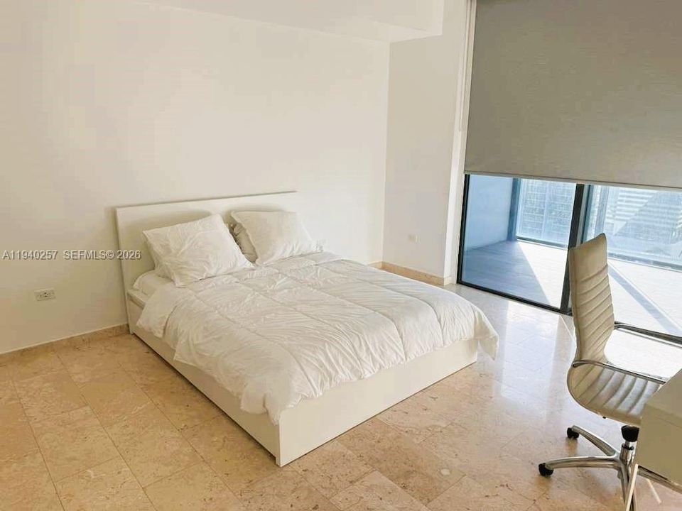 For Rent: $6,450 (2 beds, 2 baths, 1208 Square Feet)