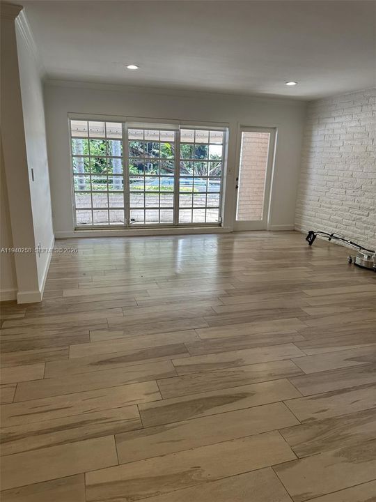 For Rent: $3,200 (2 beds, 2 baths, 1110 Square Feet)