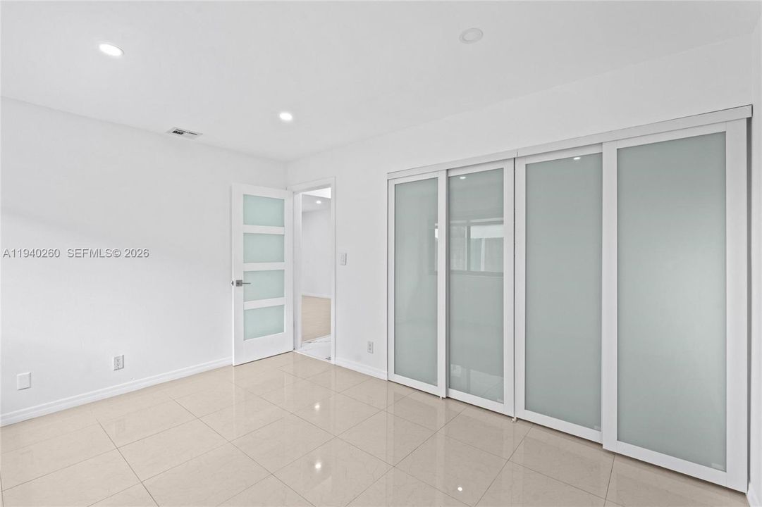 В аренду: $5,500 (3 спален, 2 ванн, 1563 Квадратных фут)