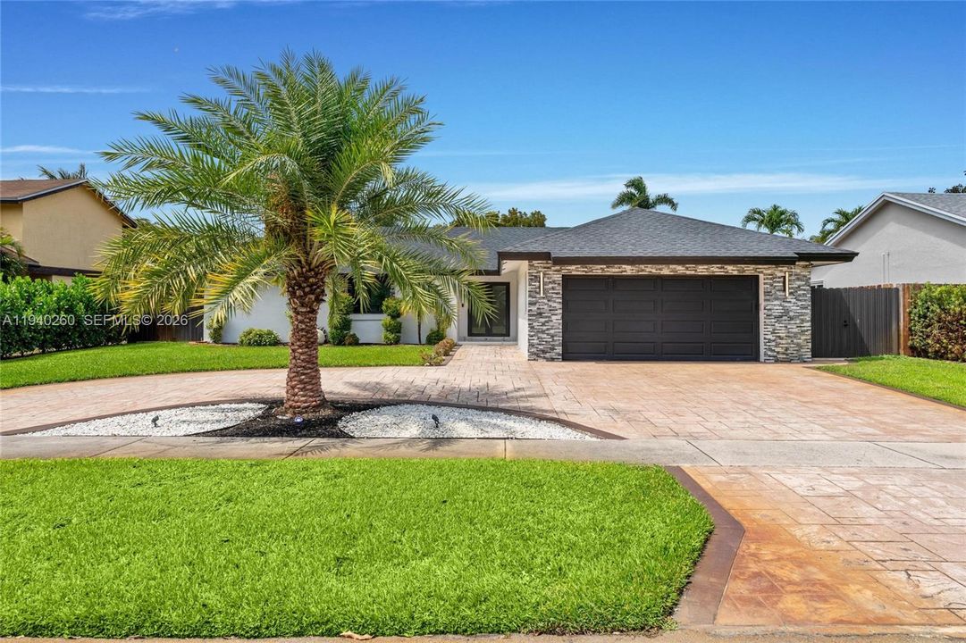 В аренду: $5,500 (3 спален, 2 ванн, 1563 Квадратных фут)