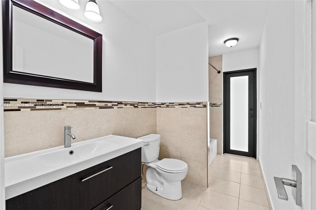 В аренду: $5,500 (3 спален, 2 ванн, 1563 Квадратных фут)