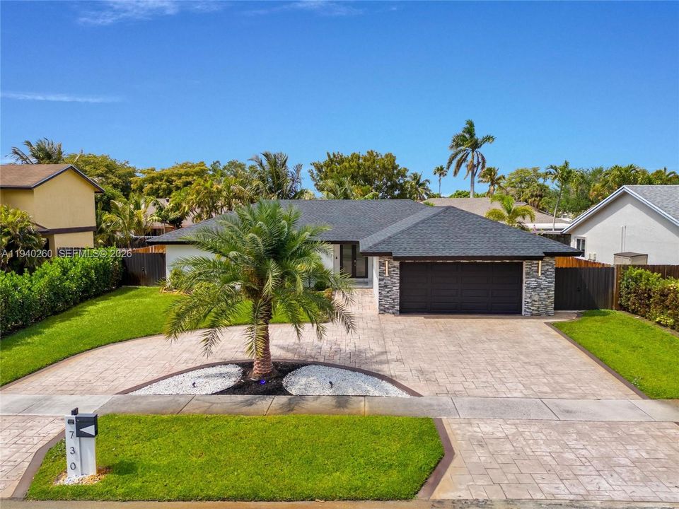 В аренду: $5,500 (3 спален, 2 ванн, 1563 Квадратных фут)