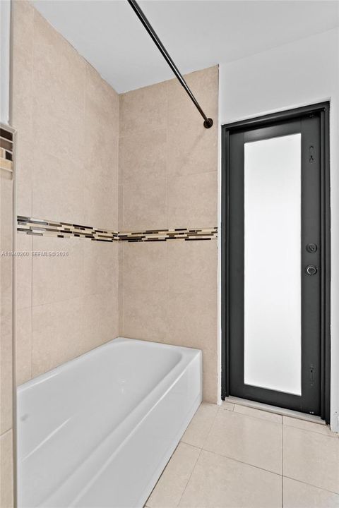 В аренду: $5,500 (3 спален, 2 ванн, 1563 Квадратных фут)