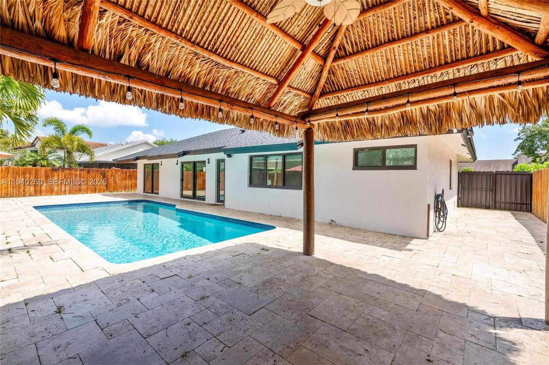 В аренду: $5,500 (3 спален, 2 ванн, 1563 Квадратных фут)