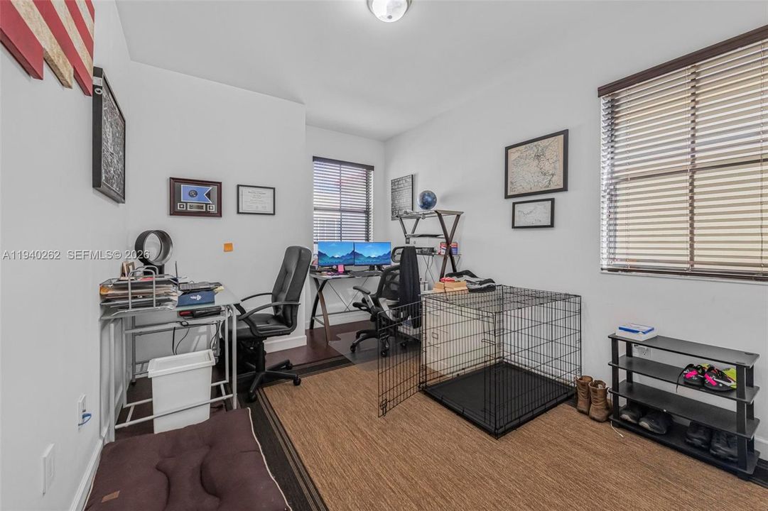 For Rent: $4,050 (3 beds, 2 baths, 0 Square Feet)