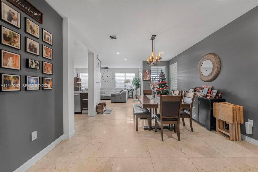 For Rent: $4,050 (3 beds, 2 baths, 0 Square Feet)