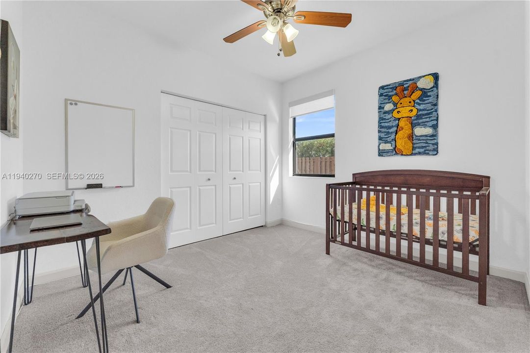 En Venta: $750,000 (4 camas, 3 baños, 2265 Pies cuadrados)