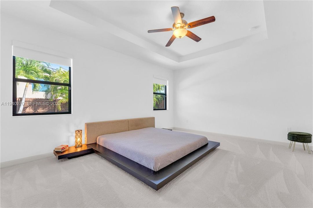 En Venta: $750,000 (4 camas, 3 baños, 2265 Pies cuadrados)