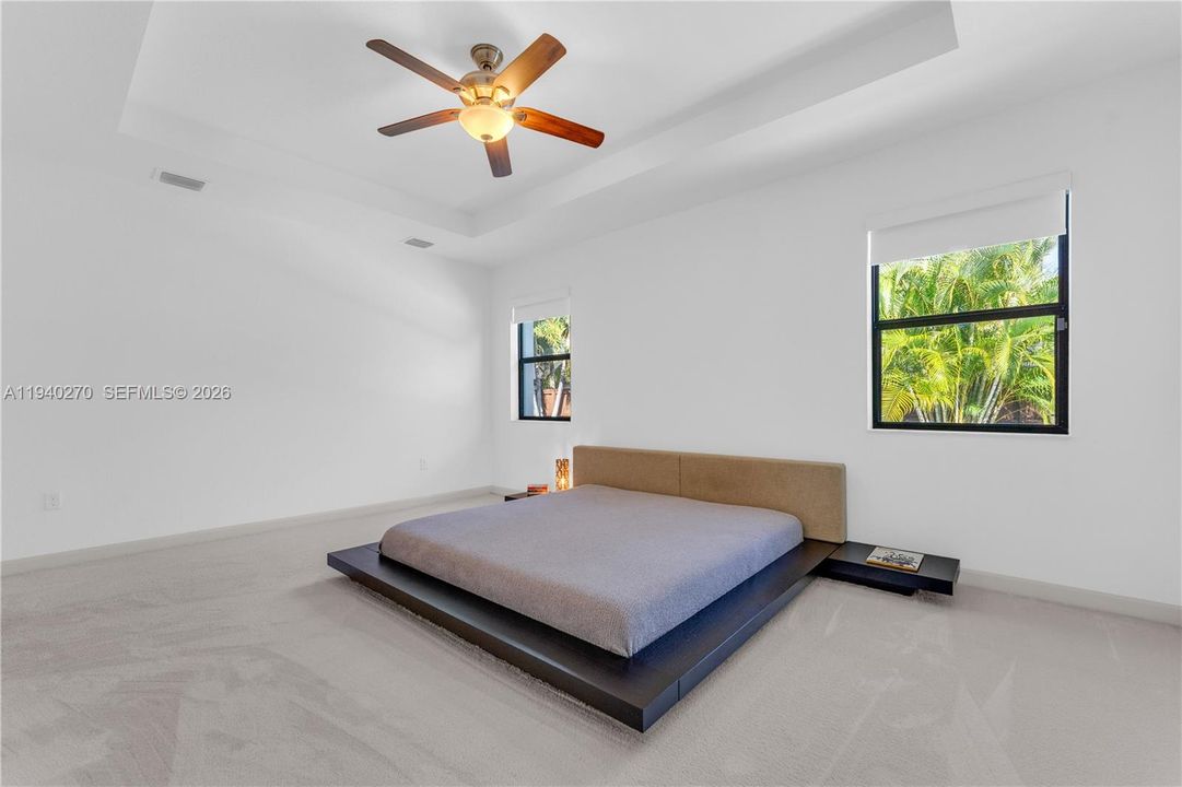 En Venta: $750,000 (4 camas, 3 baños, 2265 Pies cuadrados)