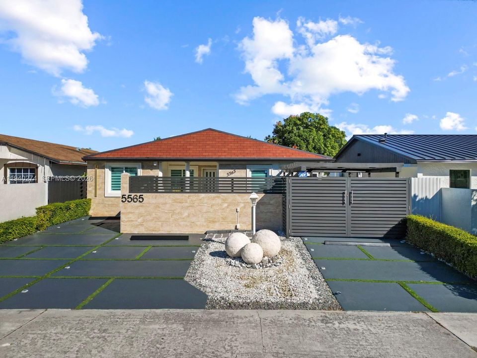 На продажу: $519,750 (4 спален, 2 ванн, 1414 Квадратных фут)