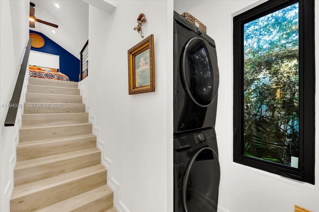 В аренду: $7,000 (3 спален, 2 ванн, 1518 Квадратных фут)