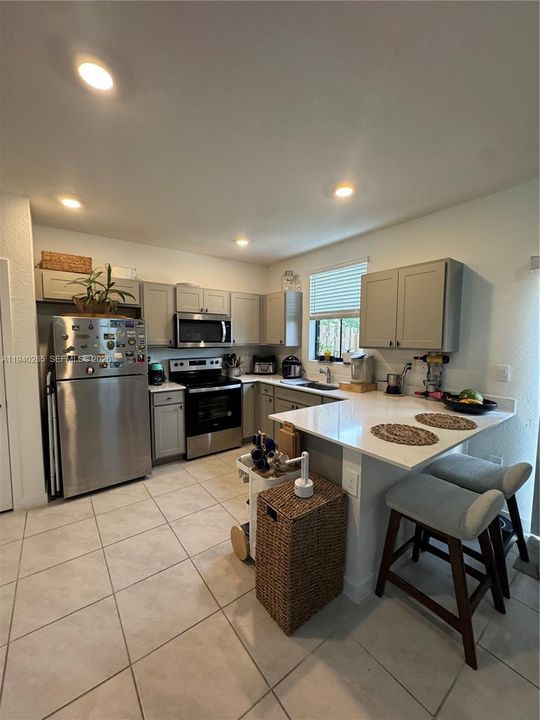 For Rent: $2,850 (4 beds, 3 baths, 0 Square Feet)