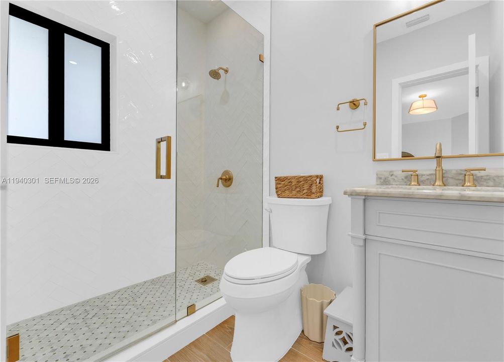 待售: $550,000 (3 贝兹, 3 浴室, 1671 平方英尺)