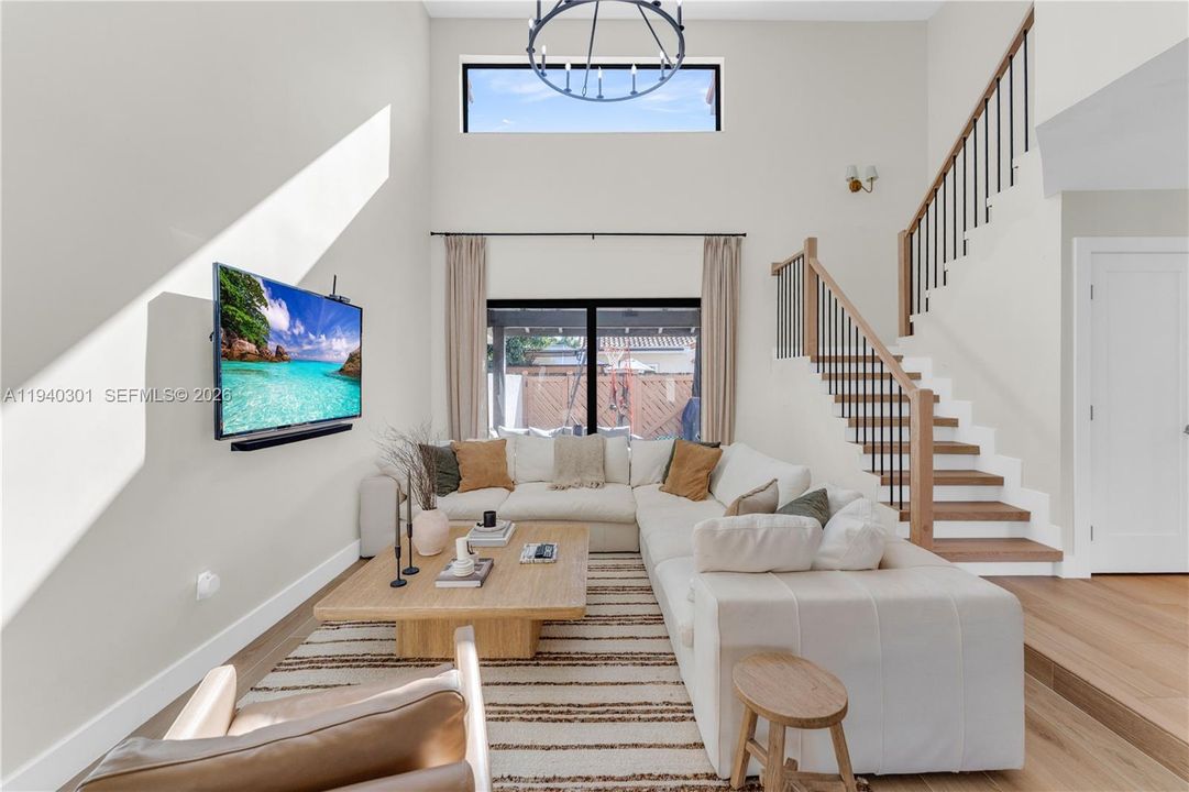 待售: $550,000 (3 贝兹, 3 浴室, 1671 平方英尺)