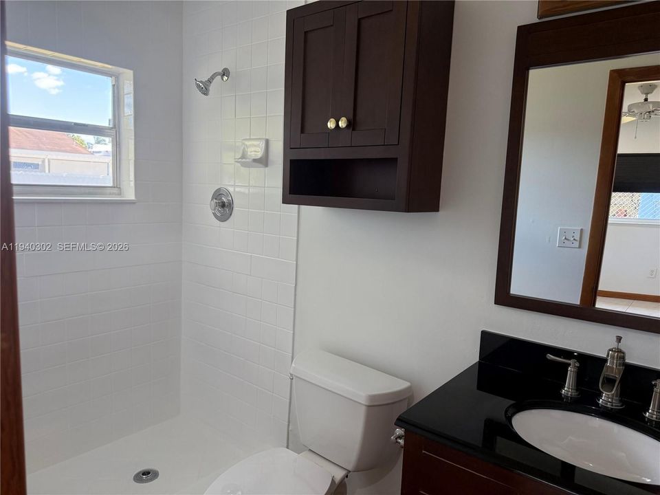 For Rent: $3,300 (4 beds, 2 baths, 1620 Square Feet)