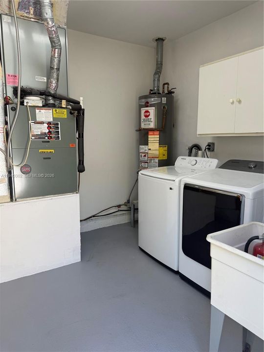 For Rent: $3,300 (4 beds, 2 baths, 1620 Square Feet)