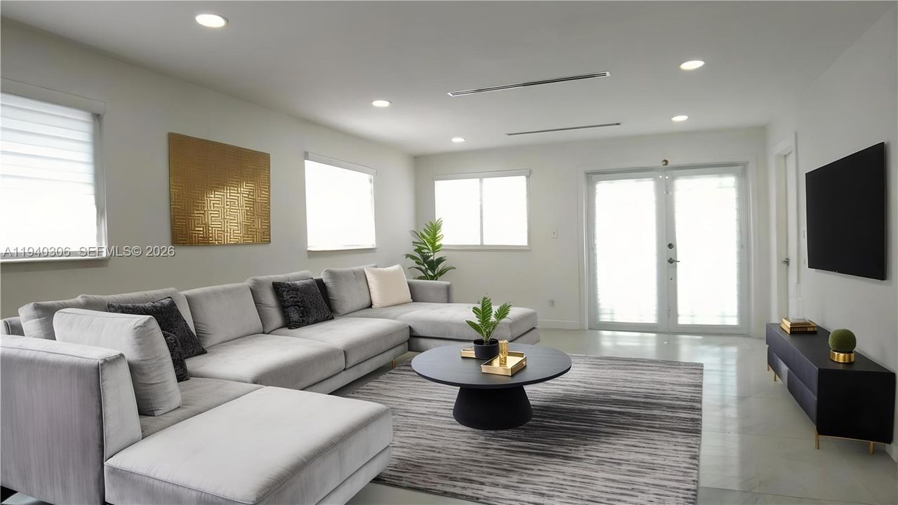 En Renta: $4,200 (3 camas, 2 baños, 1600 Pies cuadrados)