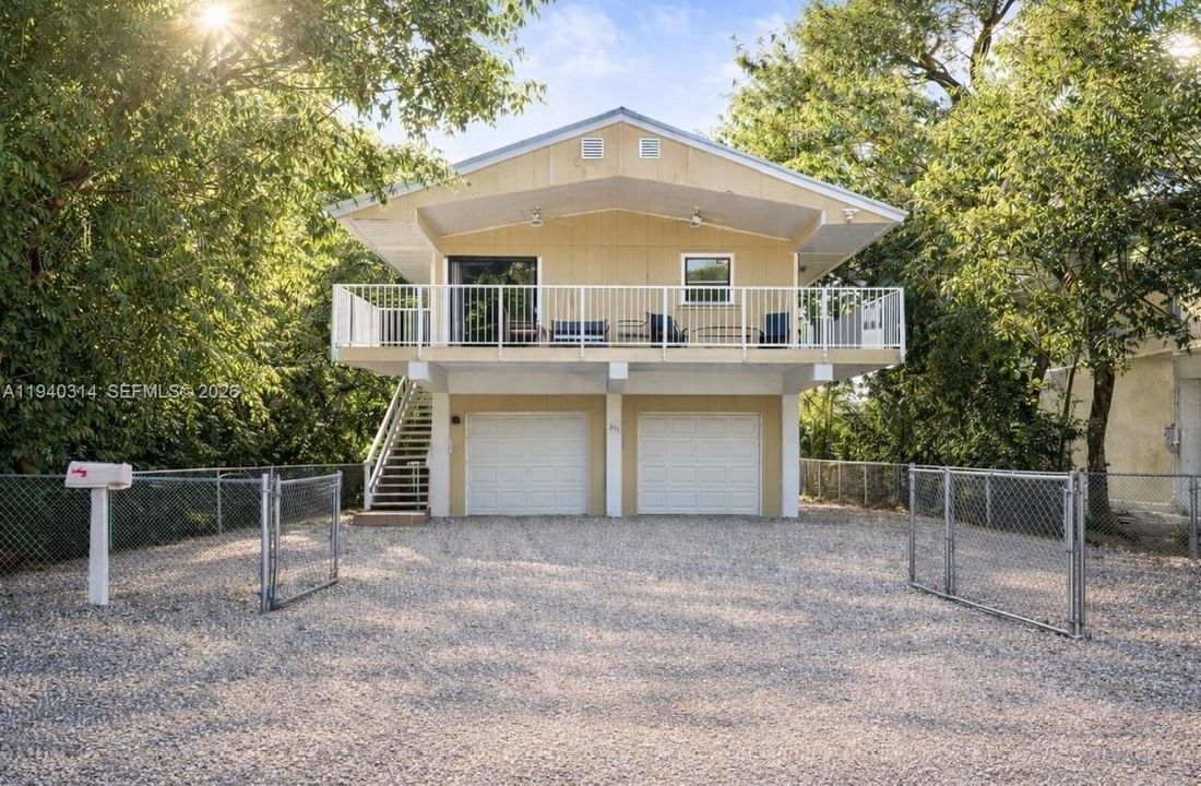 На продажу: $759,000 (3 спален, 3 ванн, 0 Квадратных фут)