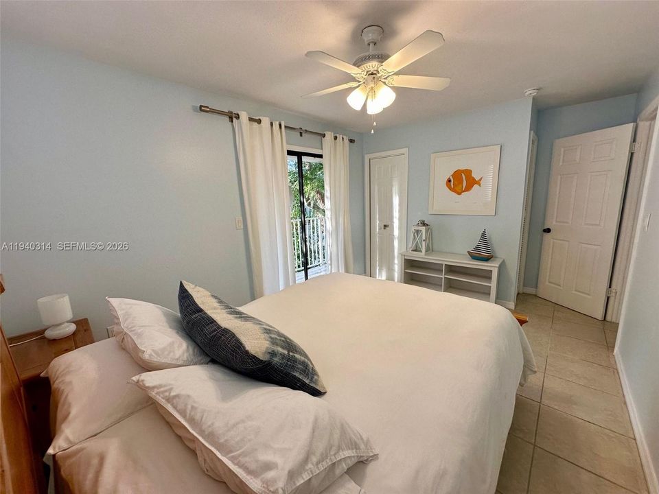 На продажу: $759,000 (3 спален, 3 ванн, 0 Квадратных фут)