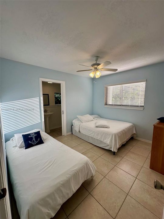 На продажу: $759,000 (3 спален, 3 ванн, 0 Квадратных фут)