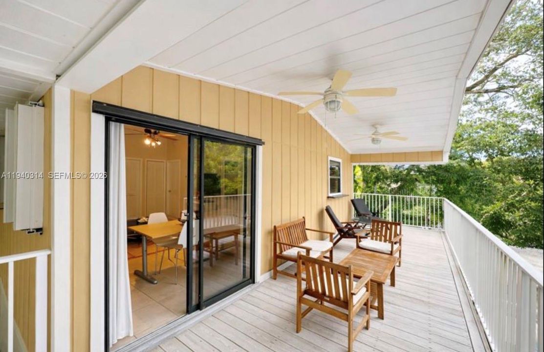 На продажу: $759,000 (3 спален, 3 ванн, 0 Квадратных фут)