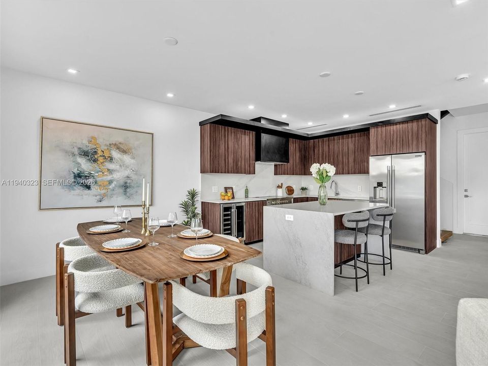 На продажу: $1,500,000 (3 спален, 2 ванн, 2082 Квадратных фут)