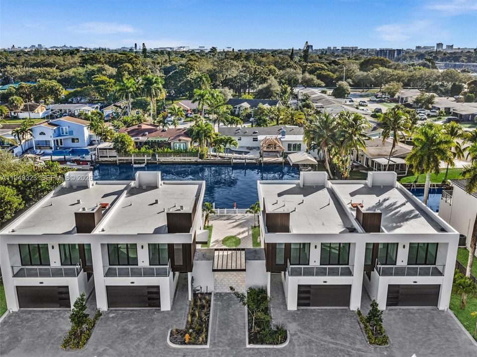 На продажу: $1,500,000 (3 спален, 2 ванн, 2082 Квадратных фут)