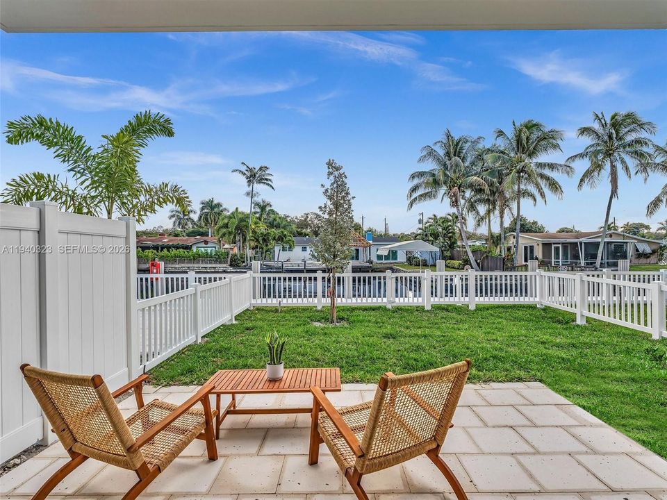 На продажу: $1,500,000 (3 спален, 2 ванн, 2082 Квадратных фут)