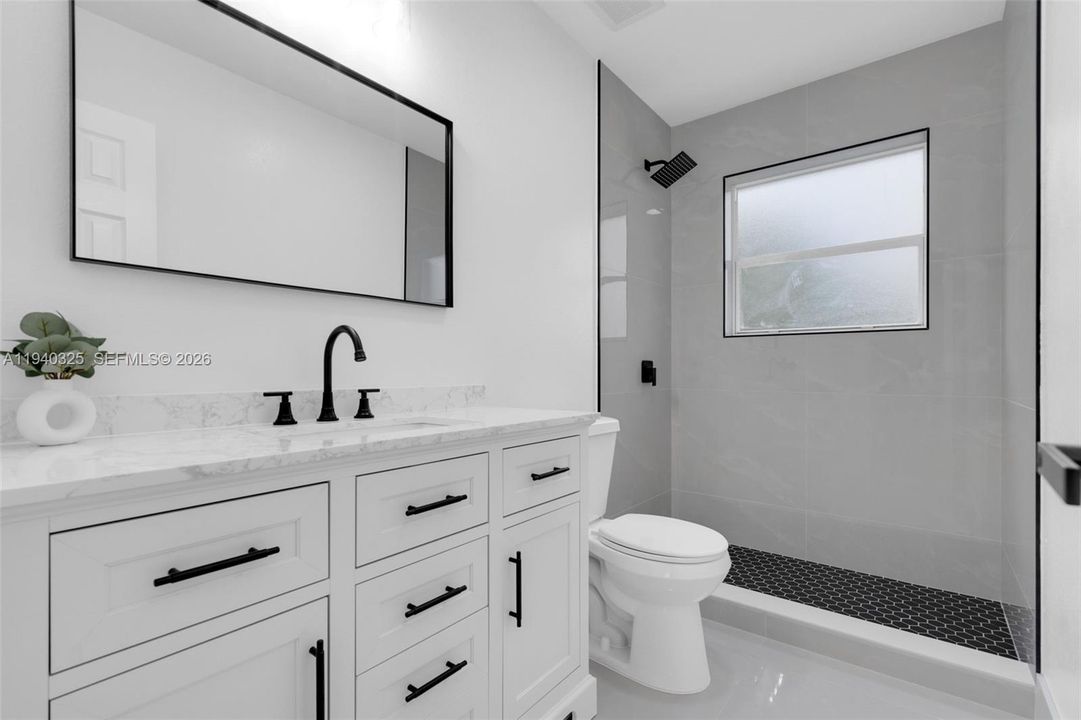 待售: $575,000 (4 贝兹, 2 浴室, 1575 平方英尺)