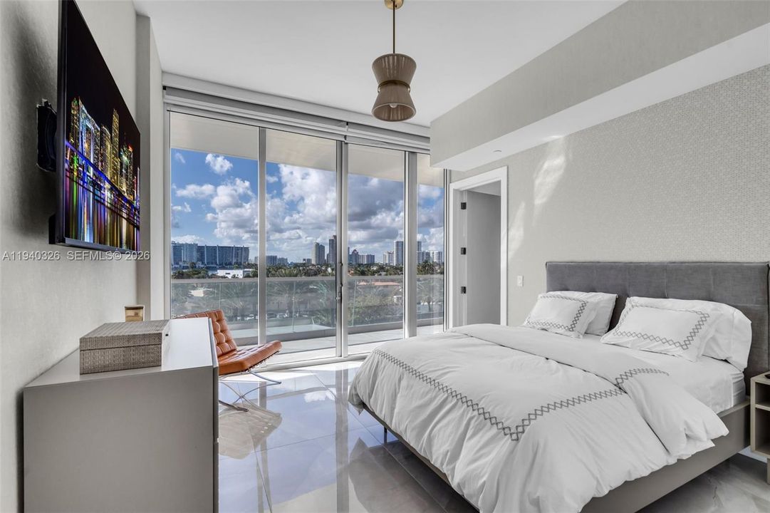 В аренду: $25,000 (3 спален, 4 ванн, 2797 Квадратных фут)