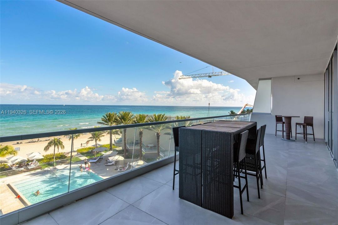 В аренду: $25,000 (3 спален, 4 ванн, 2797 Квадратных фут)