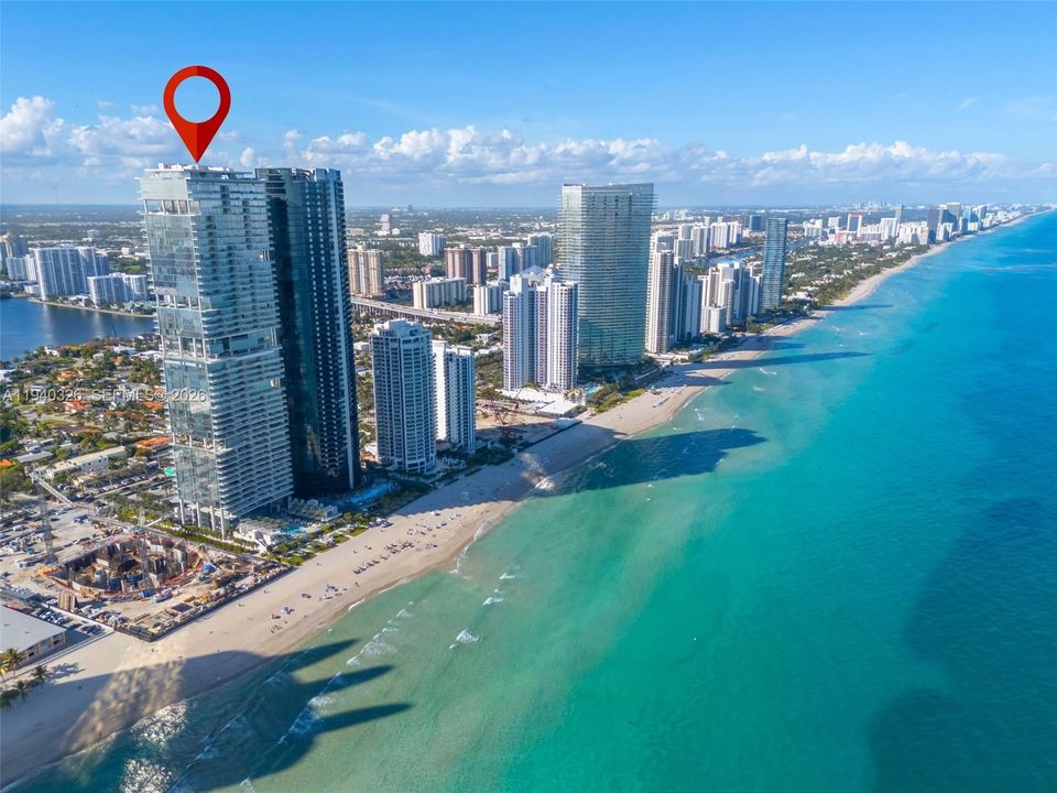 В аренду: $25,000 (3 спален, 4 ванн, 2797 Квадратных фут)