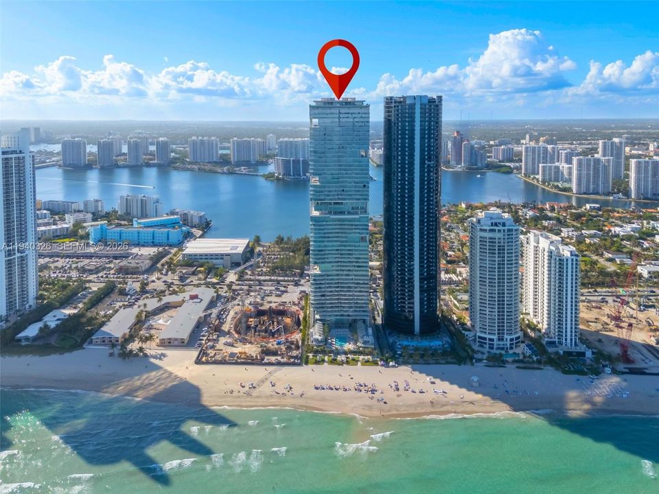 В аренду: $25,000 (3 спален, 4 ванн, 2797 Квадратных фут)