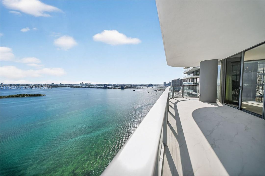 En Renta: $14,500 (4 camas, 5 baños, 2582 Pies cuadrados)