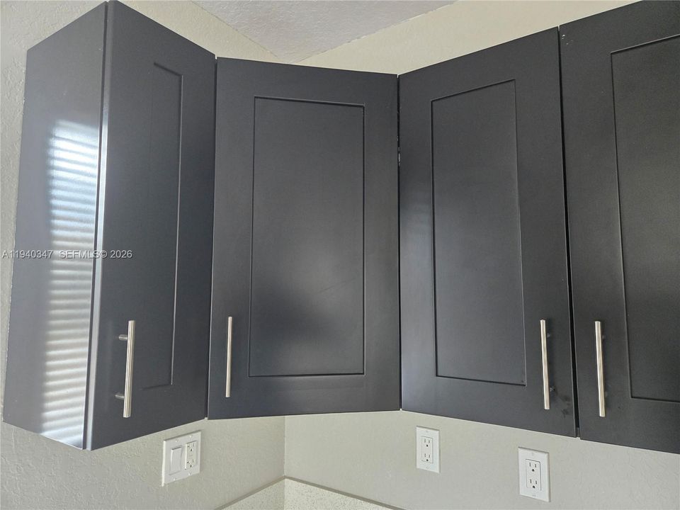 В аренду: $2,600 (3 спален, 2 ванн, 2370 Квадратных фут)