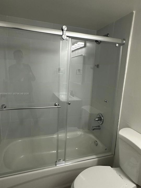 En Renta: $3,085 (2 camas, 2 baños, 1030 Pies cuadrados)