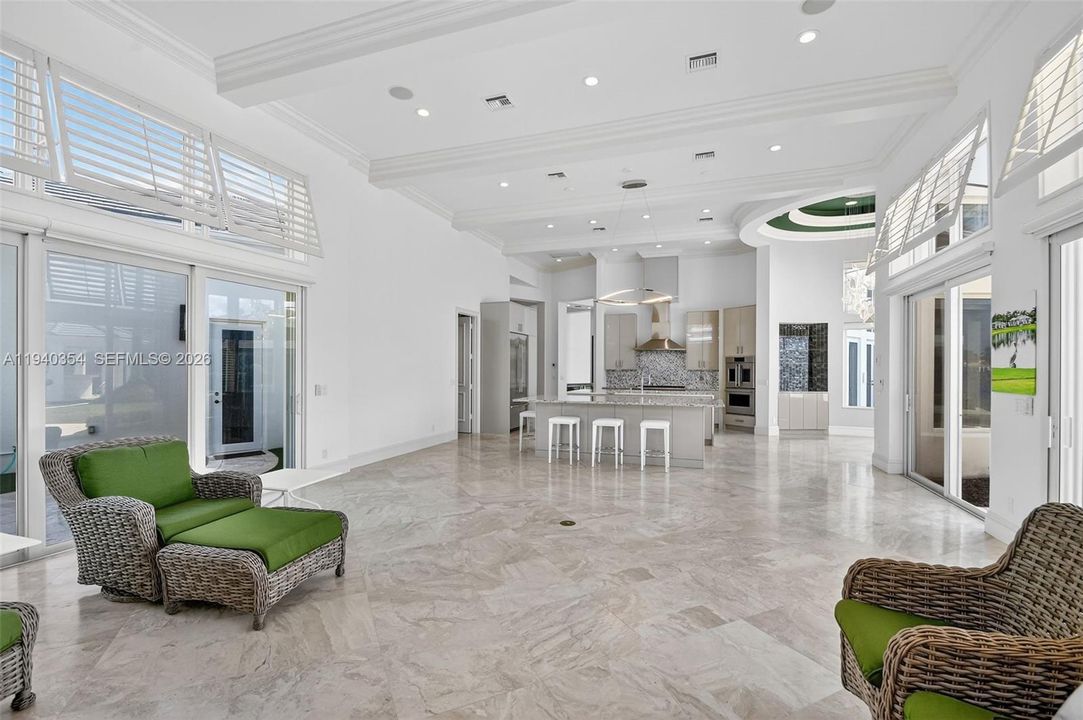 На продажу: $7,500,000 (3 спален, 4 ванн, 4969 Квадратных фут)