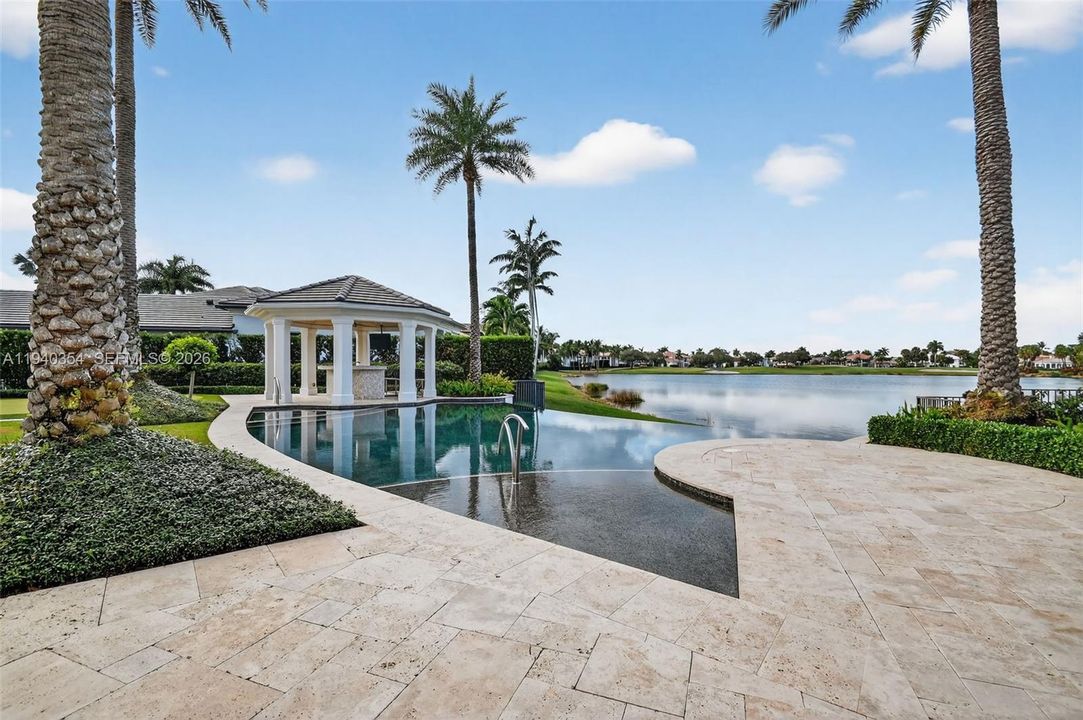 На продажу: $7,500,000 (3 спален, 4 ванн, 4969 Квадратных фут)