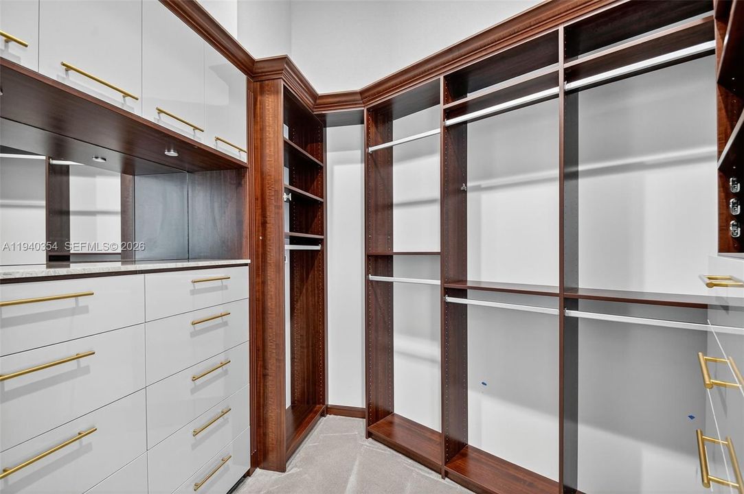 На продажу: $7,500,000 (3 спален, 4 ванн, 4969 Квадратных фут)