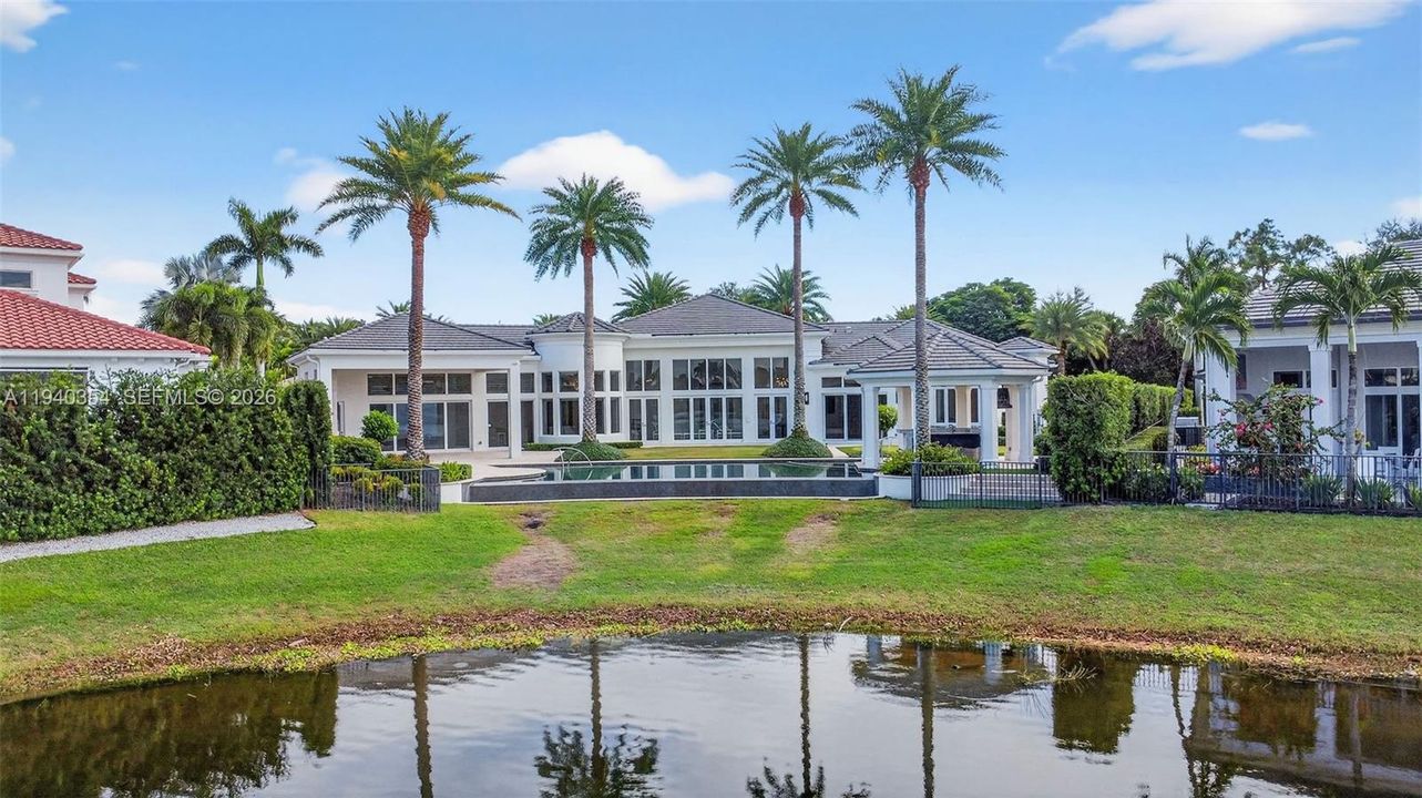 На продажу: $7,500,000 (3 спален, 4 ванн, 4969 Квадратных фут)