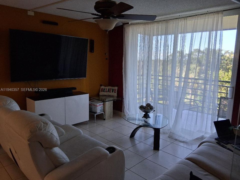 For Sale: $199,900 (2 beds, 2 baths, 0 Square Feet)
