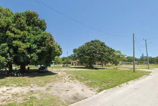 2302 canal terr 6
