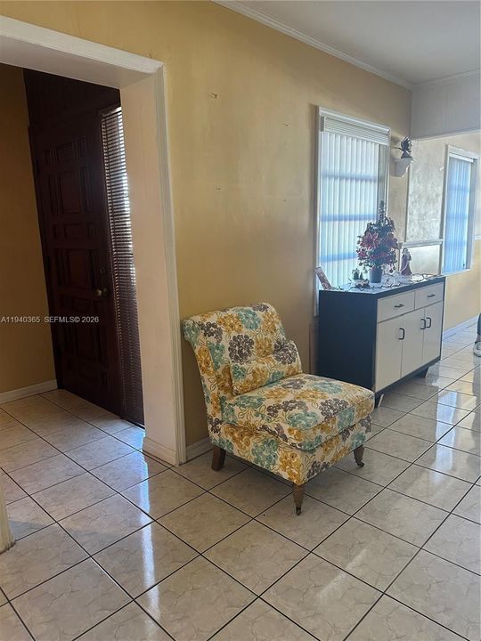 For Sale: $585,000 (3 beds, 2 baths, 1492 Square Feet)