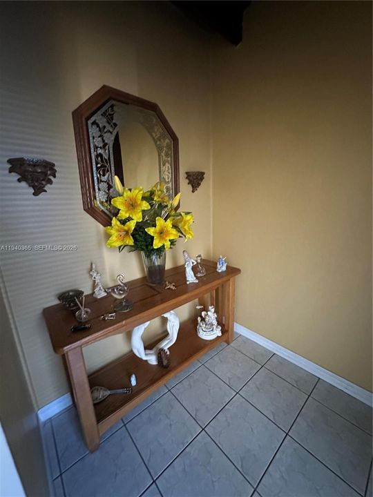 For Sale: $585,000 (3 beds, 2 baths, 1492 Square Feet)