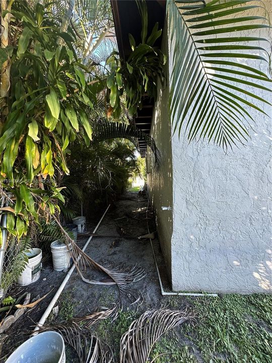 For Sale: $585,000 (3 beds, 2 baths, 1492 Square Feet)